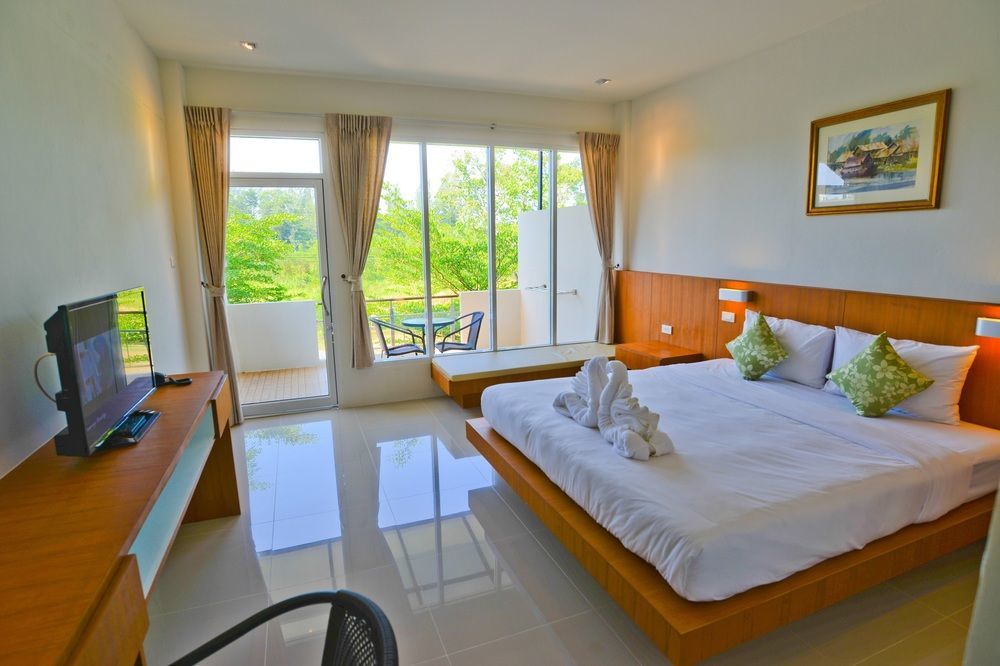 The Touch Green Naiyang Hotel & Fitness Nai Yang Beach Buitenkant foto