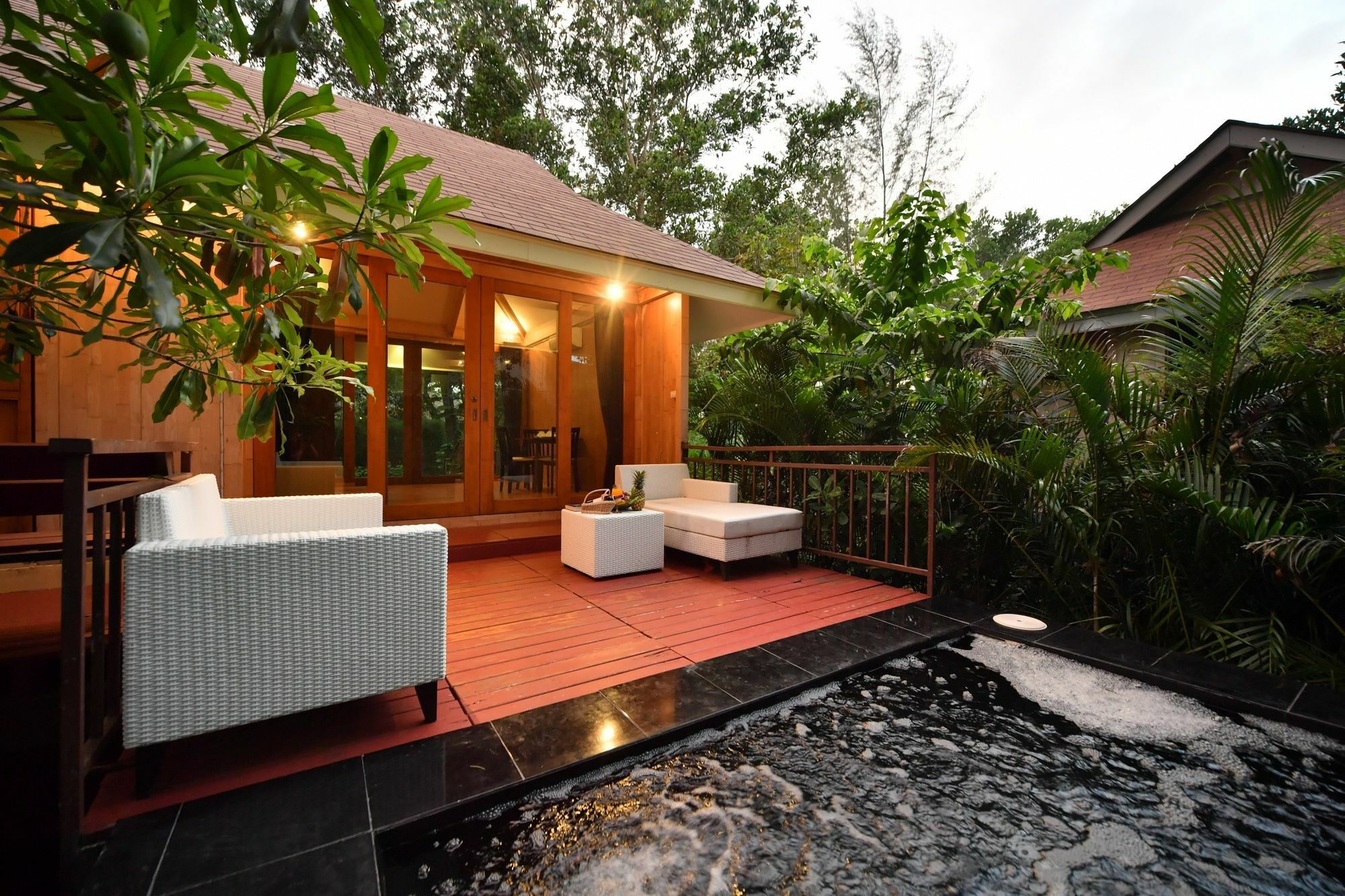 The Touch Green Naiyang Hotel & Fitness Nai Yang Beach Buitenkant foto